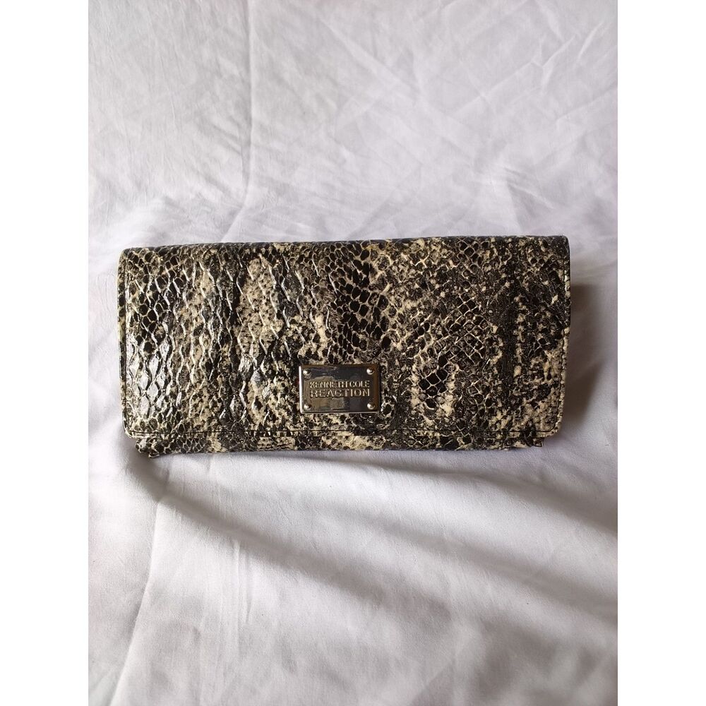 Snake Skin Print  Clutch/Wallet Kenneth Cole Reaction